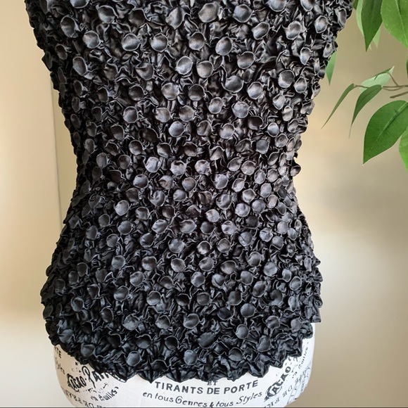 Sister Brand Textured Stretchable Sleeveless Top Black Sz One Size - Picture 8 of 11